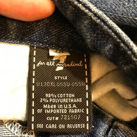 7 For All Mankind “A pocket” Flare Jean Ships Free - Picture 7 of 7